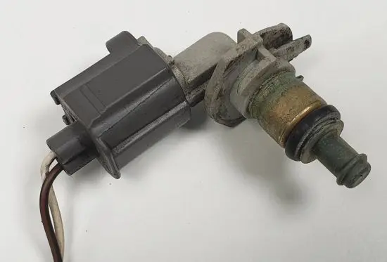 Land Rover Discovery 4 - LR4 Coolant temperature sensor 3L8A-12A648-AA
