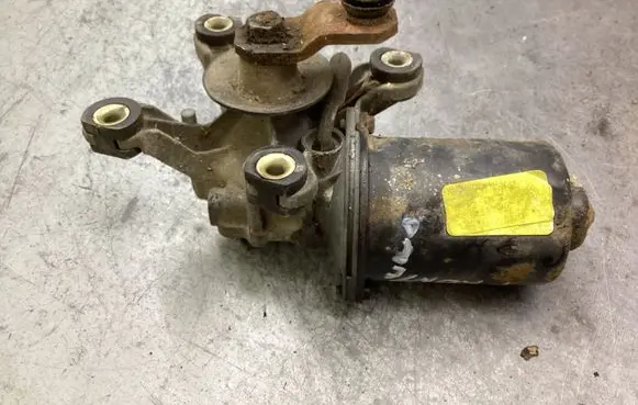 Opel Frontera A Wiper motor 22107955 22115585