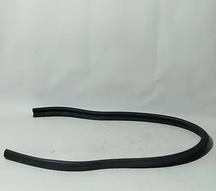 Volkswagen Jetta V Engine compartment rubber 1K0823723B