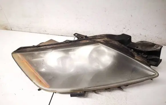 Mazda CX-7 Headlight/headlamp