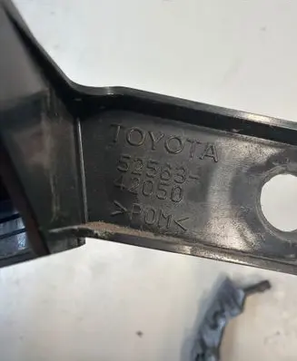 Toyota RAV 4 (XA50) Rear bumper mounting bracket 52562 42060