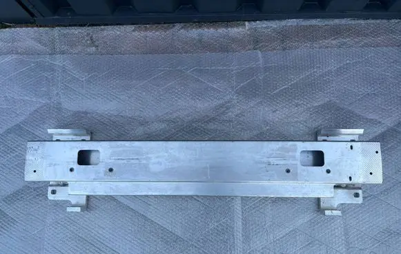 Land Rover Defender Front bumper support beam L8B210005