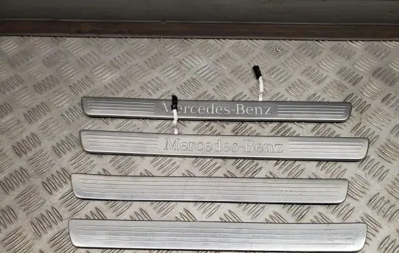 Mercedes-Benz GL X166 sill trim set (inner) A1666801235 A1666801335 A1666860836