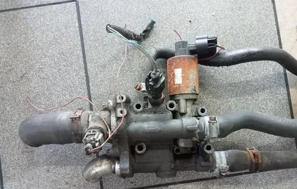 Vauxhall Astra H EGR valve 1212