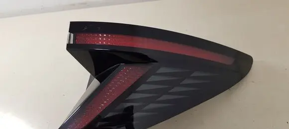 Rear/tail lights