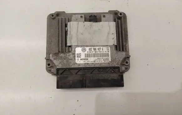 Volkswagen Golf V Engine control unit/module 03C906027G 03C906027F 0261S04348