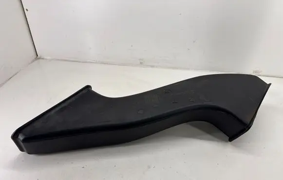Tesla Model X Cabin air duct channel 104621200C