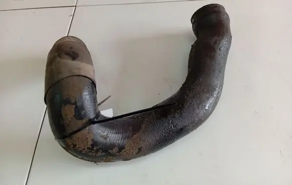 Audi A6 S6 C5 4B Intercooler hose/pipe 