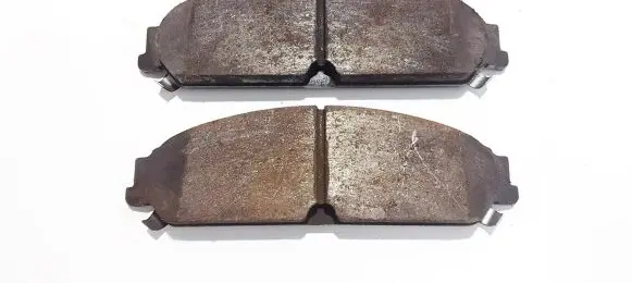 Chrysler 300 - 300C Brake pads (front) fdb4078 fer9401