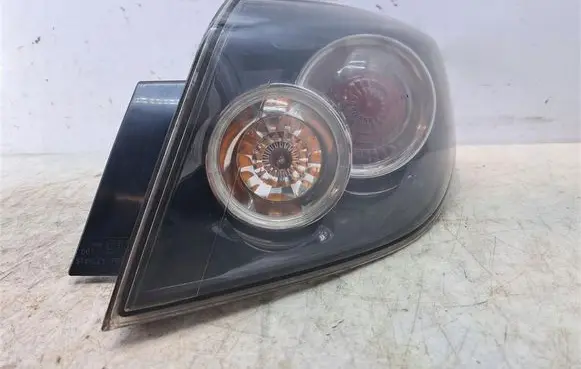 Mazda 3 I Rear/tail lights 