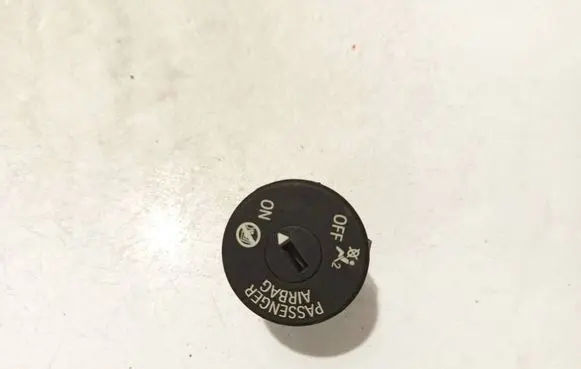Mini Cooper Countryman R60 Passenger airbag on/off switch 932650101 61319326501