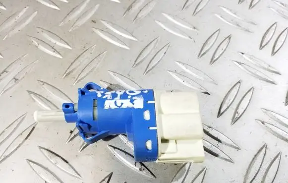 Ford Focus Brake pedal sensor switch 3M5T9C872AB
