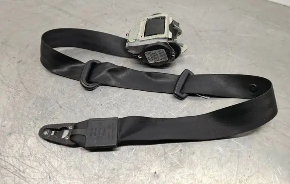 Audi A6 S6 C6 4F Front seatbelt 4F0857705