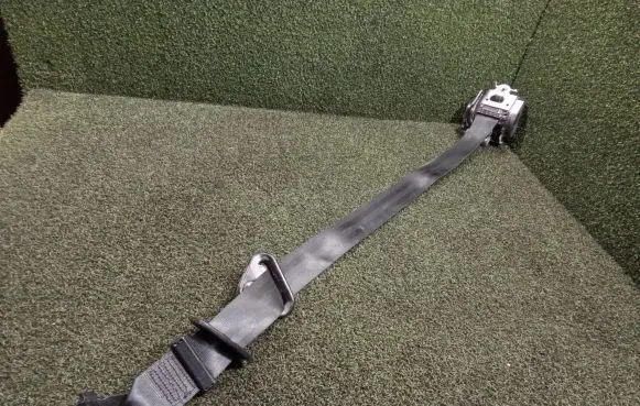 Renault Master III Front seatbelt B507743JC0244