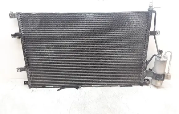 Volvo XC70 A/C cooling radiator (condenser)