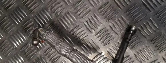Brake vacuum hose/pipe
