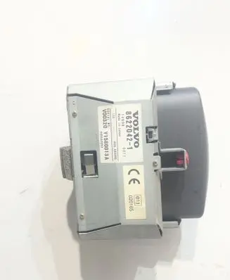 Volvo V70 Screen/display/small screen 86220421 Y1580013A