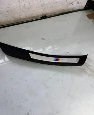BMW 5 F10 F11 Rear sill trim cover 51478050052