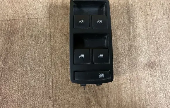 Opel Insignia A Electric window control switch 13301743