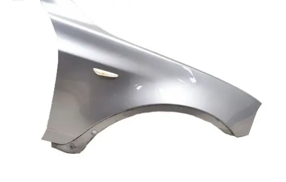 BMW X3 E83 Fender 