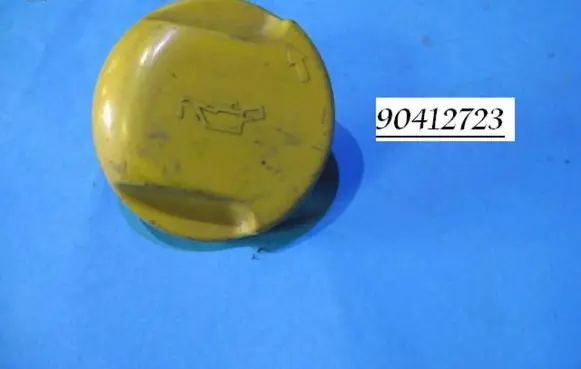 Opel Astra F Oil filler cap 90412723