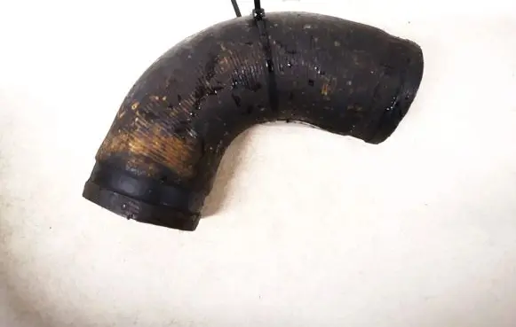 Nissan X-Trail T30 Intercooler hose/pipe