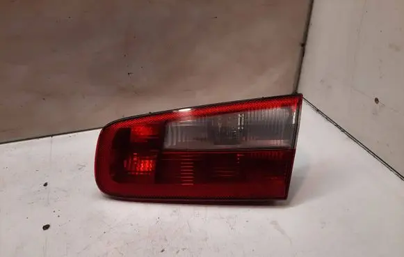 Renault Laguna II Tailgate rear/tail lights 8200002476