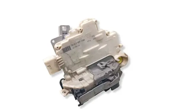 Porsche Cayenne (92A) Front door lock 8J1837015A