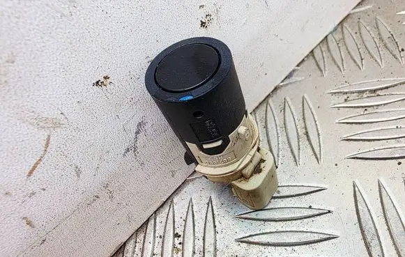 Land Rover Range Rover Sport L320 Parking PDC sensor YDB500300