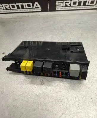 Mercedes-Benz E W211 Fuse module 2115456701 5DK00804746