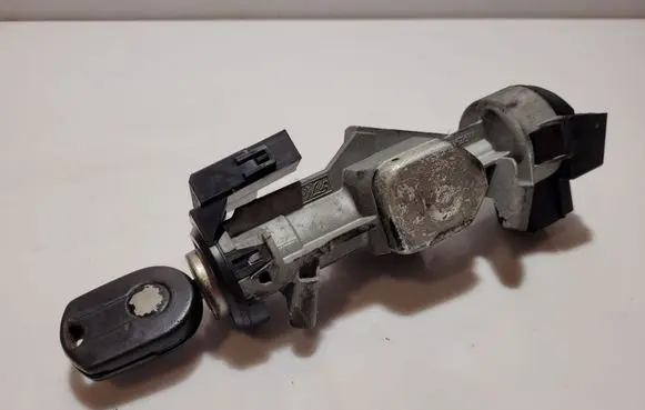 Ford Mustang V Ignition lock AA833F880AA AA833F880A
