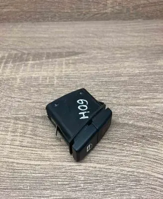BMW 5 E60 E61 Hazard light switch 6919506