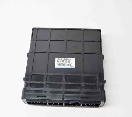 Mitsubishi Pajero Engine control unit/module E2T76299 MN122082