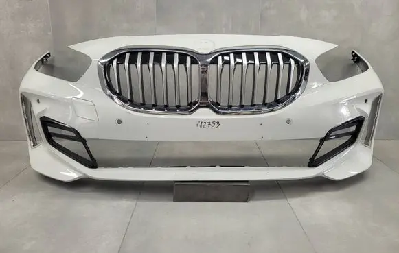BMW 1 F40 Front bumper 51118070928 5111 8070928