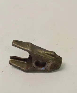 Renault Laguna III Fuel Injector clamp holder 