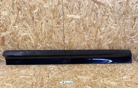 Porsche Cayenne (9Y0 9Y3) Trim molding 9Y0837095EYG2X