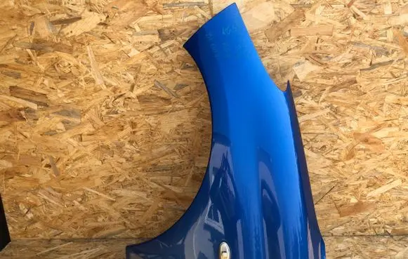 Peugeot 206+ Fender