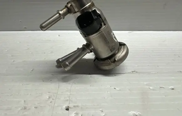 Volvo XC90 AdBlue injector 31452332