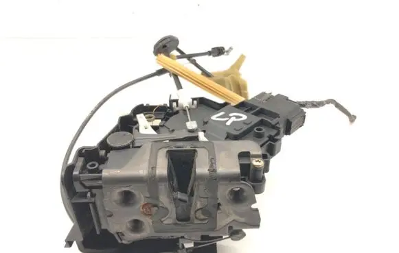 Ford Focus C-MAX Front door lock 3M5AR21813EP