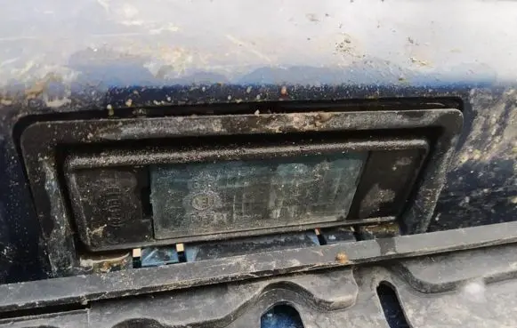 Peugeot 407 Number plate light