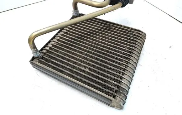 Air conditioning (A/C) radiator (interior)