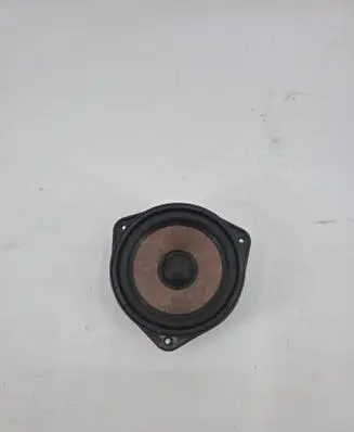 Audi 100 S4 C4 Front door speaker 4910410113
