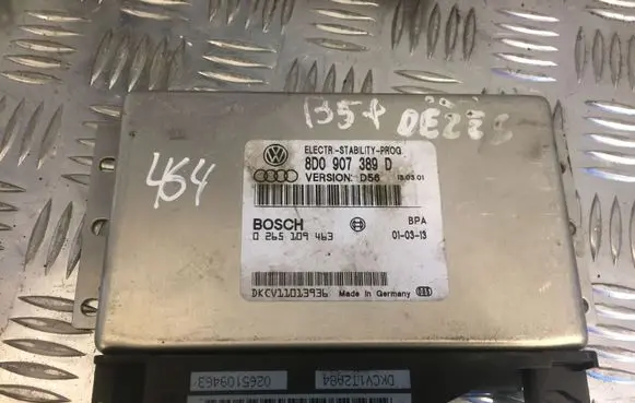 Volkswagen PASSAT B5.5 Brake system control unit/module 8D0907389D 464