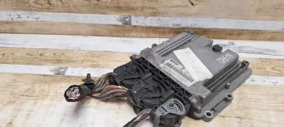 Renault Scenic III - Grand scenic III Engine control unit/module 0281018284 237101074R 237101826R