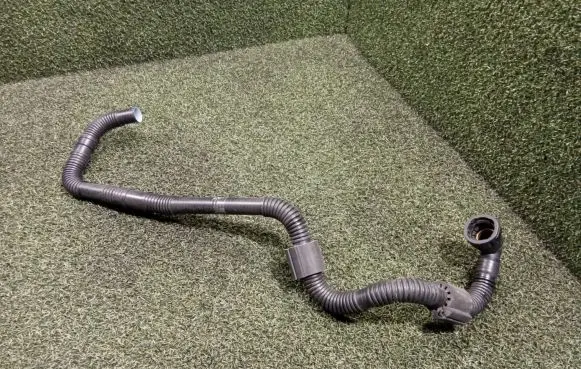 Porsche Cayenne (9Y0 9Y3) Engine coolant pipe/hose 4M4201997