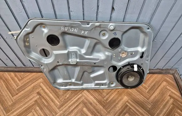 Hyundai Sonata Front window lifting mechanism without motor