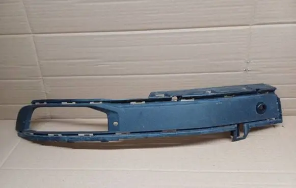 Volkswagen Transporter - Caravelle T6 Front bumper lower grill 7E0807489D