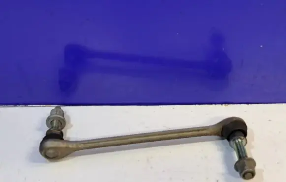Ford Mustang VI Front anti-roll bar/stabilizer link FR3C5K483