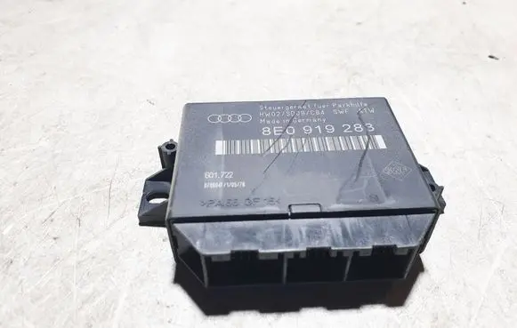 Audi A6 S6 C5 4B Parking PDC control unit/module 8E0919283