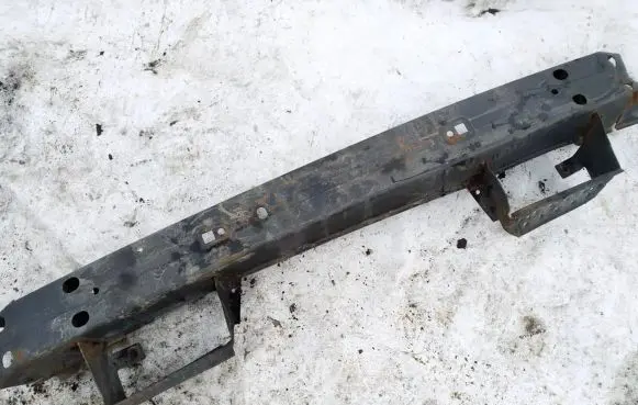 Front bumper cross member